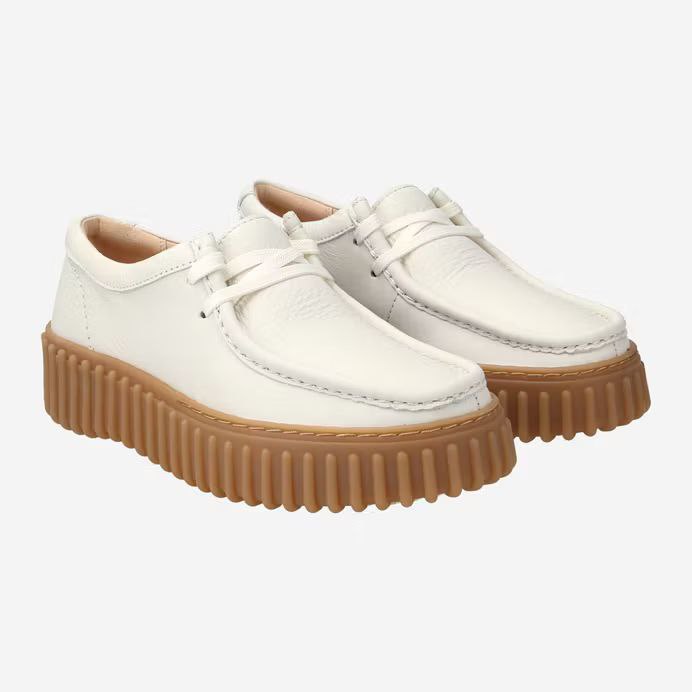 کفش زنانه Clarks مدل Torhill Bee (استوک اورجینال)
